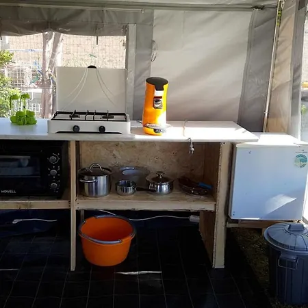 Wohnwagen Campsite Cava d'Aliga